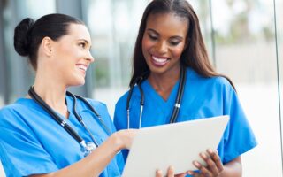Remplacer une infirmière libérale