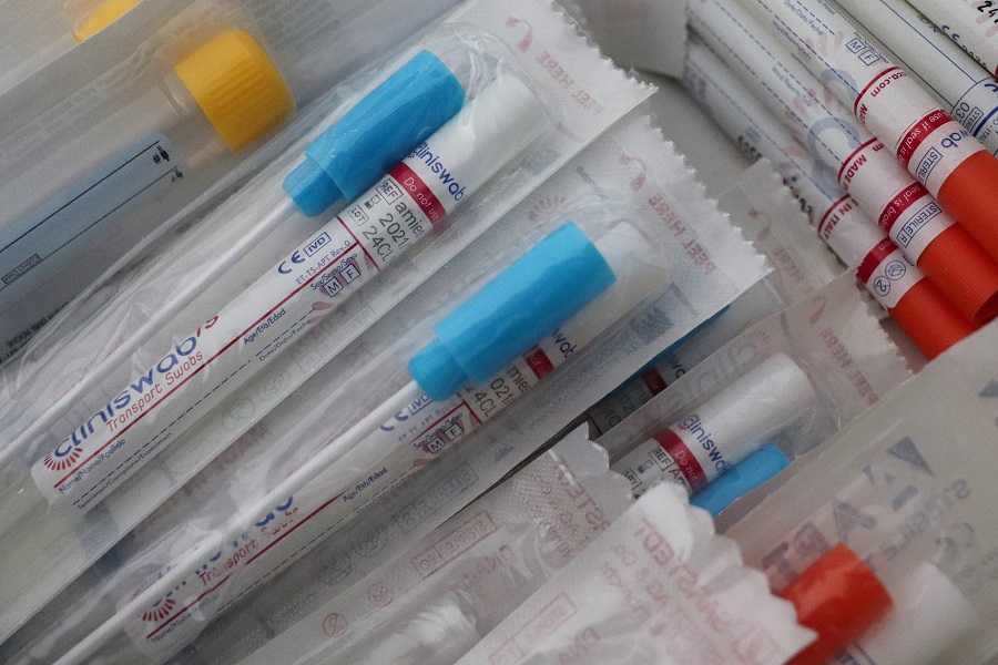 Coronavirus - écouvillons pour test PCR 