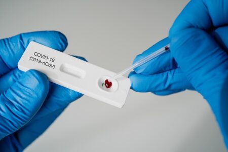 Test de dépistage rapide pour coronavirus