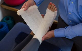 Pansement à domicile par une infirmière libérale