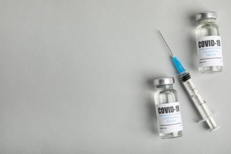 IDEL : premières commandes du vaccin Moderna