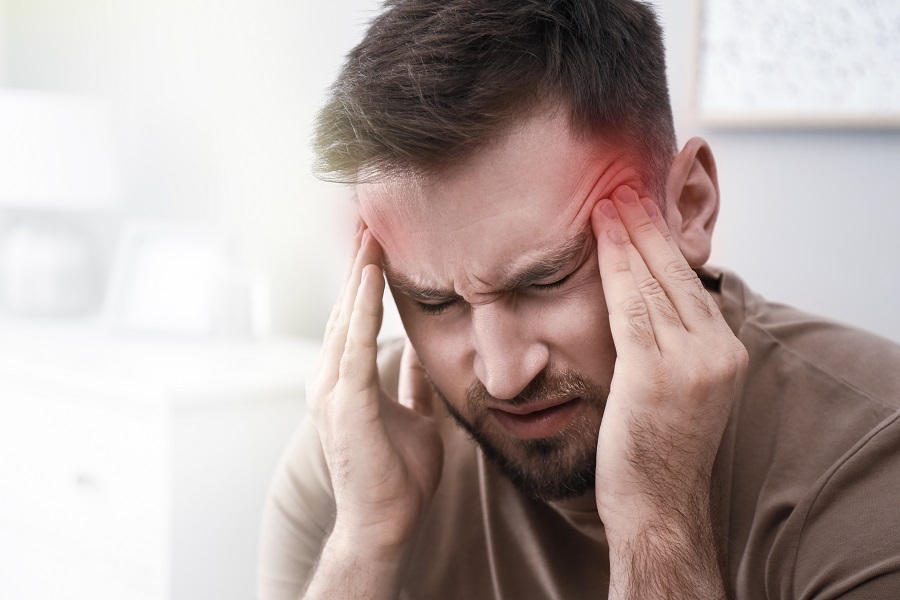 Soulager une migraine avec aura