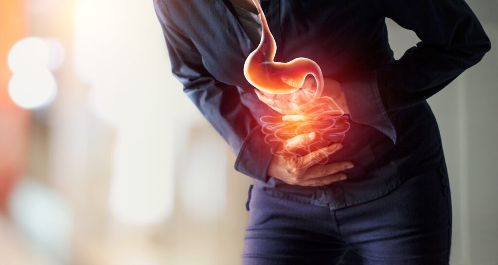 maladie crohn douleur intestin cause symptômes traitement